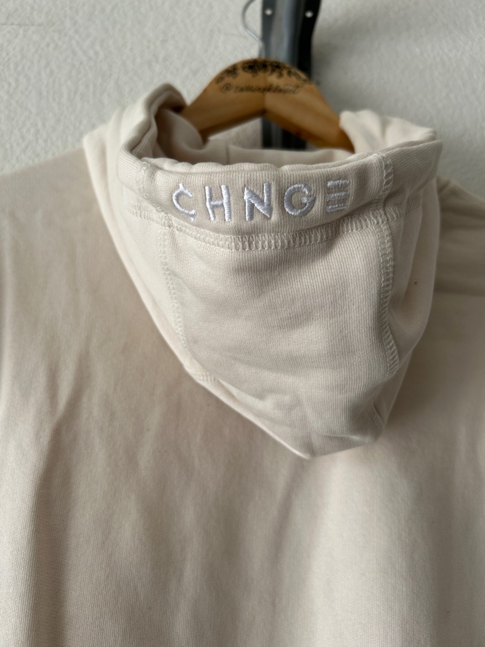 CHNGE Ivory Pullover Hoodie with Embroidered Logo size S UNISEX - Picture 5 of 6
